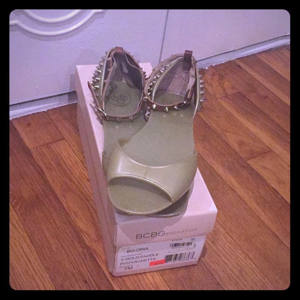 BCBGeneration Oria sandal